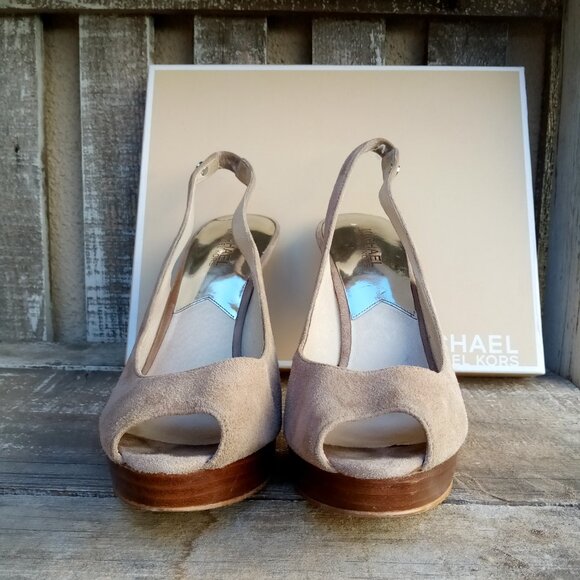 MICHAEL Michael Kors York Peep Toe Sling Back Suede / Wood  4.5" Heel  Size 8.5M - Picture 7 of 16